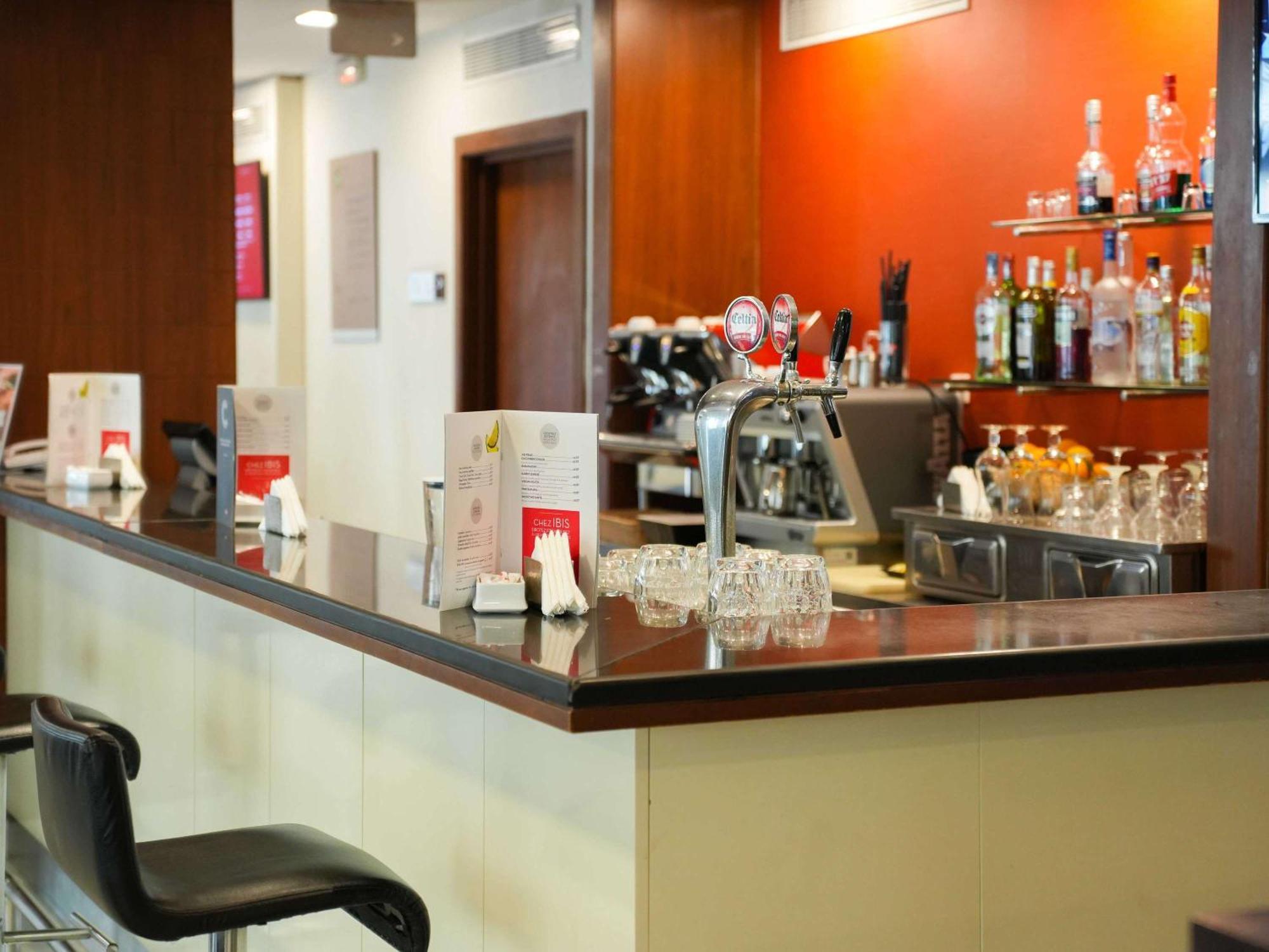 Ibis Tunis Hotel Bagian luar foto
