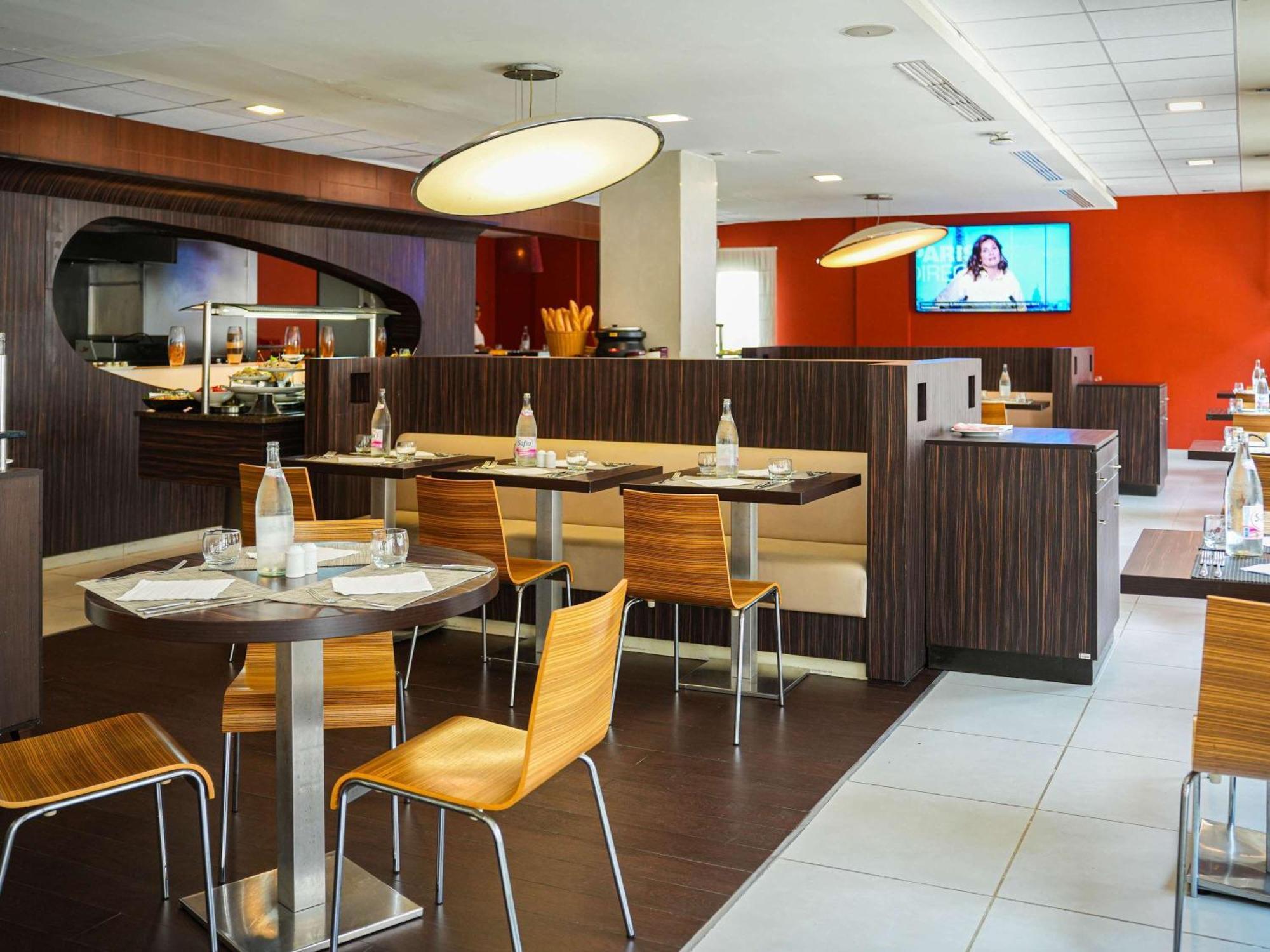Ibis Tunis Hotel Bagian luar foto